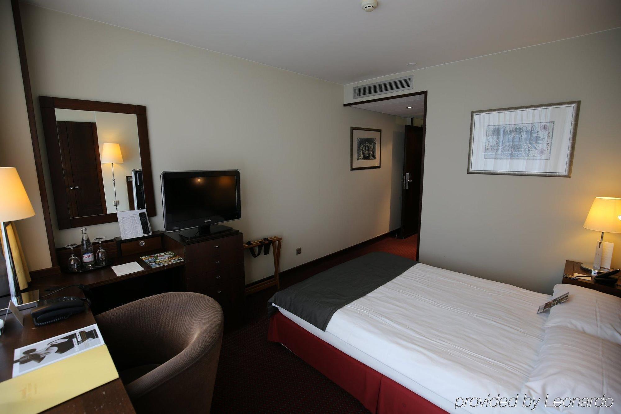 פרנקפורט Hotel Savigny Frankfurt City מראה חיצוני תמונה