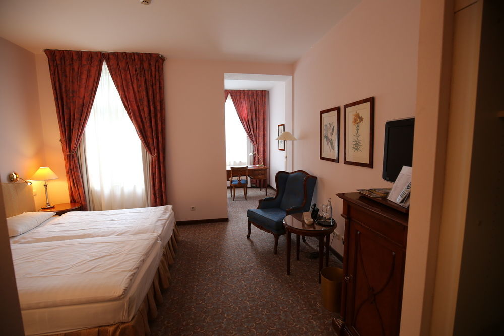 פרנקפורט Hotel Savigny Frankfurt City מראה חיצוני תמונה