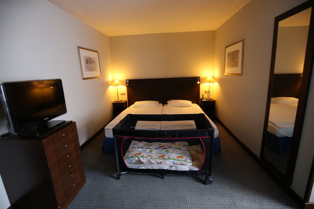 פרנקפורט Hotel Savigny Frankfurt City מראה חיצוני תמונה